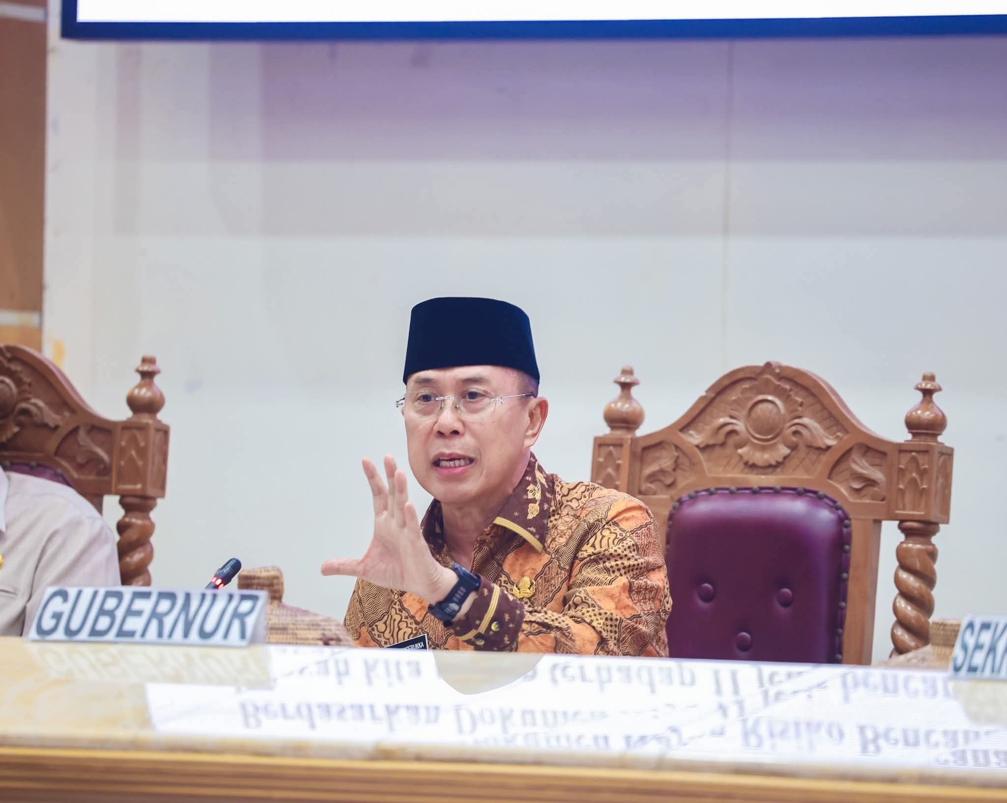 Gubernur Sultra Andi Sumangerukka : Belum Mengambil Keputusan Terkait Isu Perumahan Pegawai Pemerintah dengan Perjanjian Kerja (PPPK) Pemerintah Provinsi  Sultra