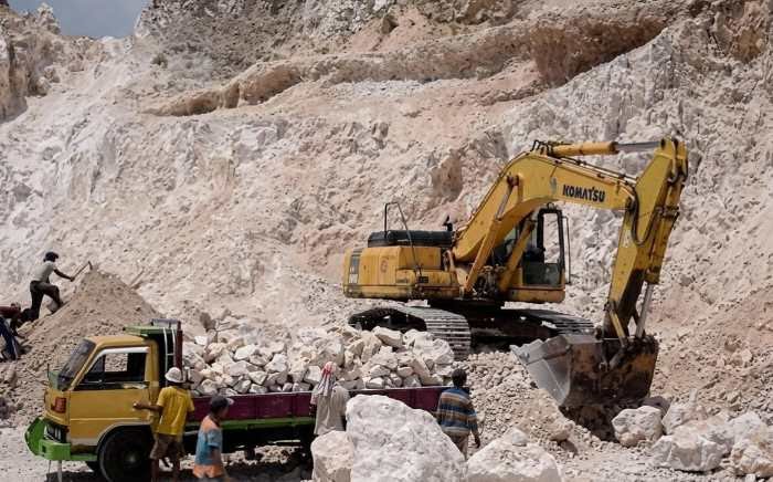 Gubernur Sultra ASR Ungkap Alasan RKAB Tambang MBLB Diperketat. ASR  : Semua Kewenangan Sektor Pertambangan Mineral  Logam Sudah Diambil Alih Pemerintah Pusat